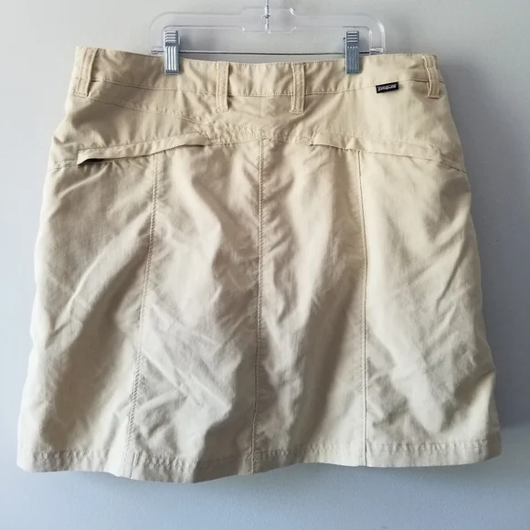 Patagonia Inter-Continental Hideaway Skort 10 - Picture 9 of 11